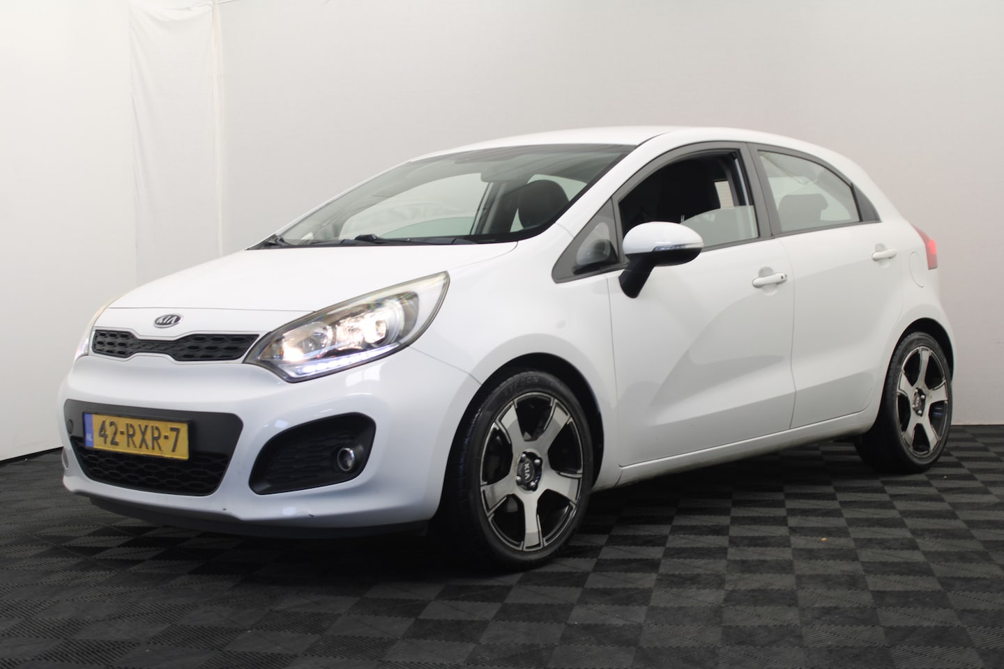 Kia Rio - 1.2 CVVT Super Pack |Navi| - AutoWereld.nl