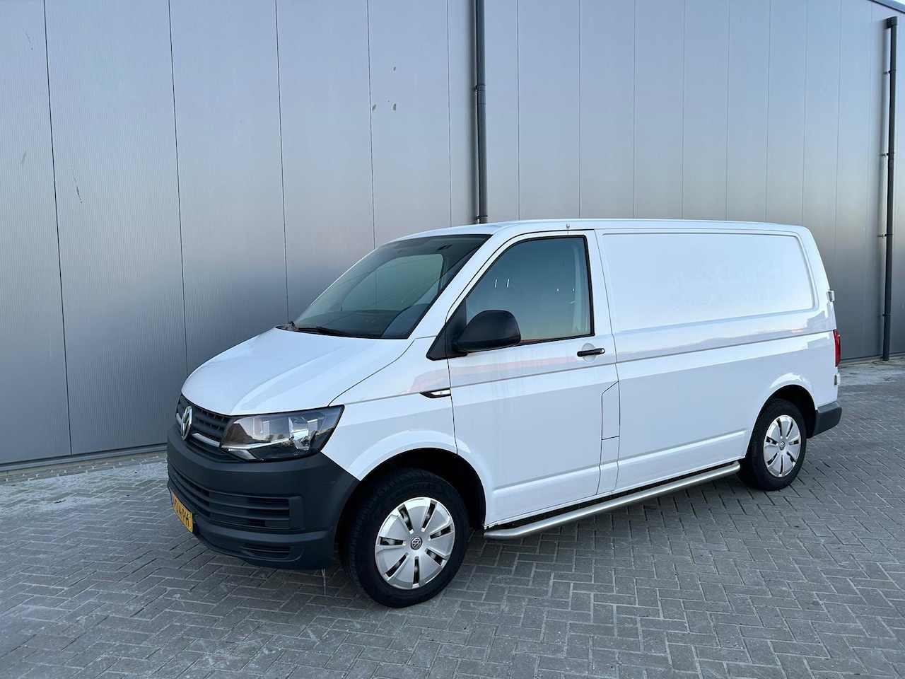 Volkswagen Transporter - 2.0 TDI L1H1 Economy 2.0 TDI L1H1 Economy - AutoWereld.nl