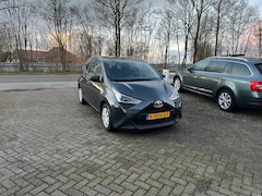 Toyota Aygo - 1.0 VVT-i x-fun CRUISE AIRCO