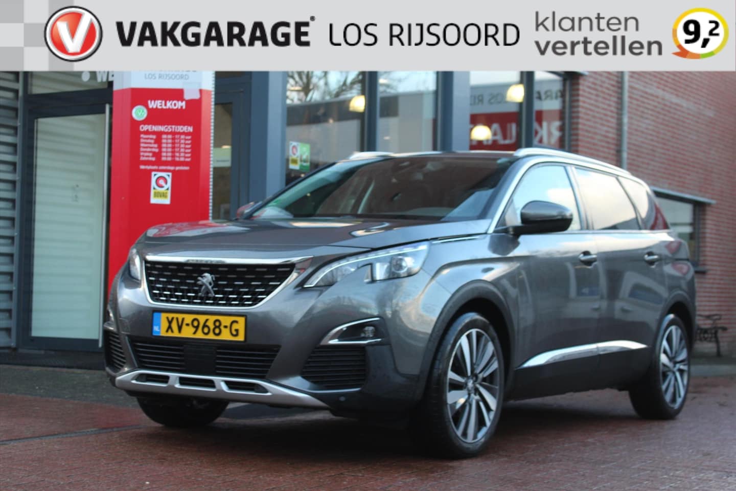 Peugeot 5008 - 1.2 PureTech *Allure* | Trekhaak | Carplay | Cruise & Climate Control | Privacy | 7p | - AutoWereld.nl