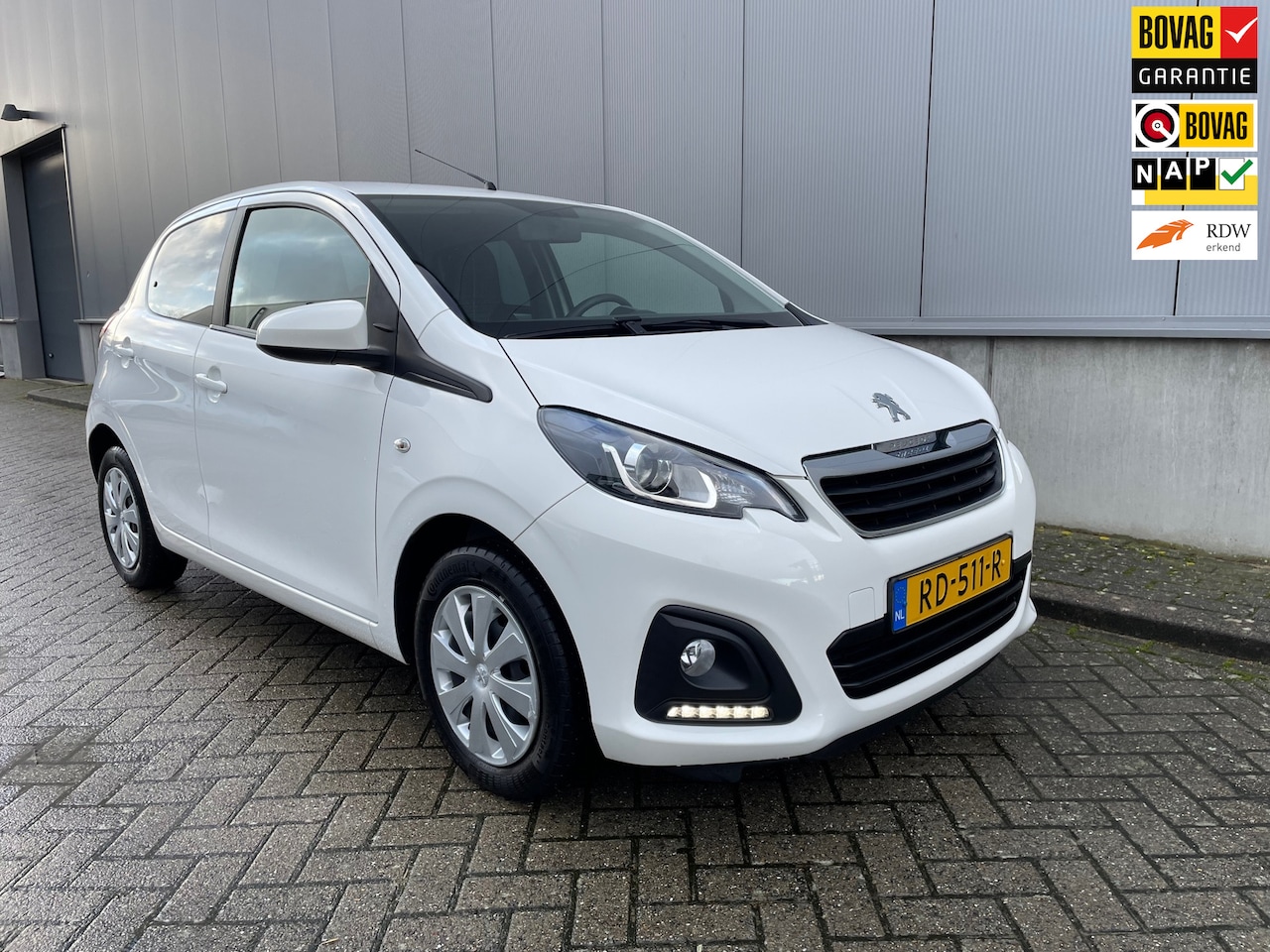 Peugeot 108 - 1.0 e-VTi Active / Airco / Camera - AutoWereld.nl