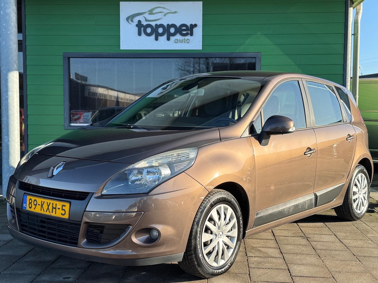 Renault Scénic - 1.4 TCe Expression / Navi / CruiseControl / - AutoWereld.nl