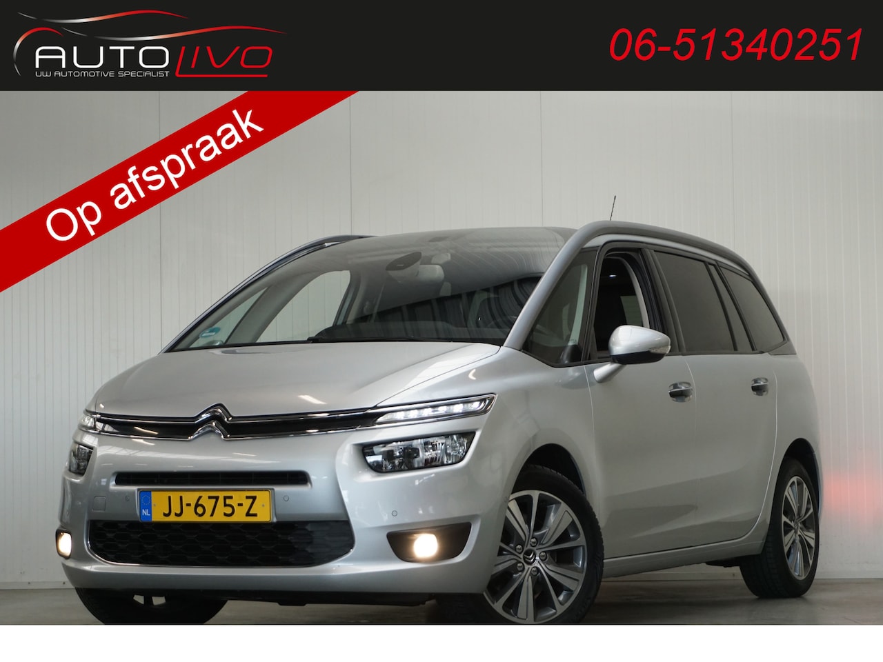 Citroën Grand C4 Picasso - 1.6 e-THP Business AUTOMAAT! 165 PK! JBL NAVI CLIMA PDC TREKHAAK etc. - AutoWereld.nl