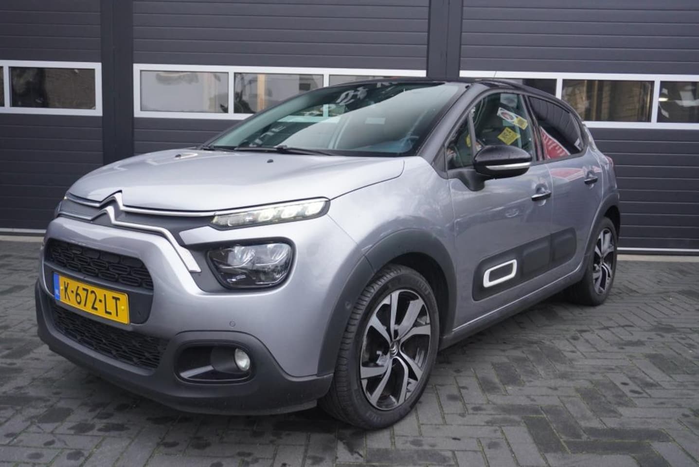 Citroën C3 - 1.2 PureTech Shine Aut/Airco/Navi/CC/Camera/Trekhaak - AutoWereld.nl