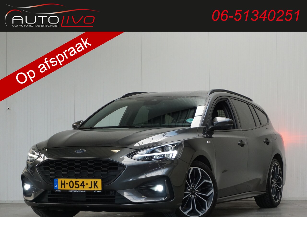 Ford Focus Wagon - 1.0 EcoBoost ST Line Business LED 18" H. LEER NAVI APPLE PDC CAMERA etc. - AutoWereld.nl