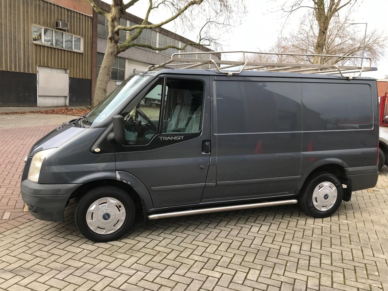 Ford Transit - 260S 2.2 TDCI SHD * 130.205 KM NAP * 2008 * * NW APK * Marge bus * - AutoWereld.nl