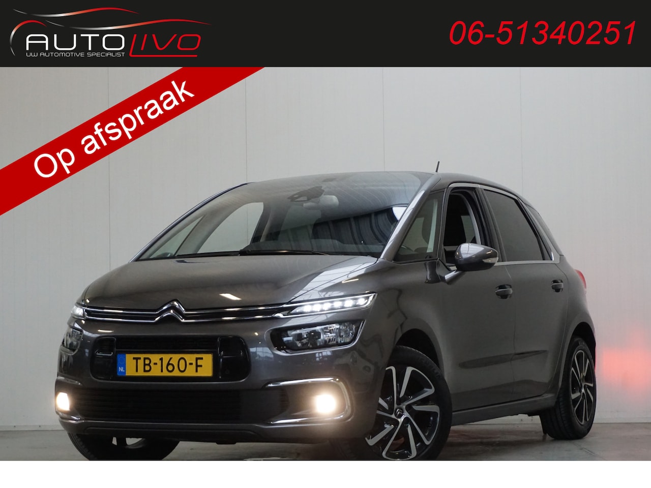 Citroën C4 SpaceTourer - 1.2 PureTech Business AUTOMAAT! APPLE NAVI CLIMA PDC TREKHAAK etc. - AutoWereld.nl