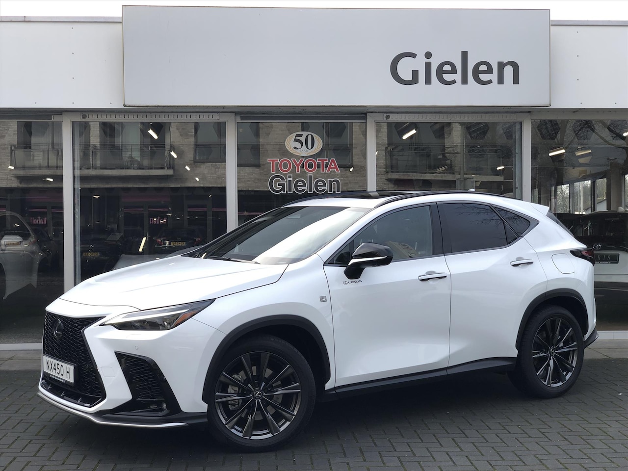 Lexus NX - 450h+ AWD F Sport Line | Schuifdak, Head up display, 360 camera, Stoelventilatie, Stuurver - AutoWereld.nl