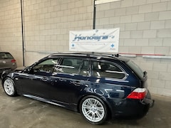 BMW 5-serie Touring - 520i Corporate Lease Business Line Sport