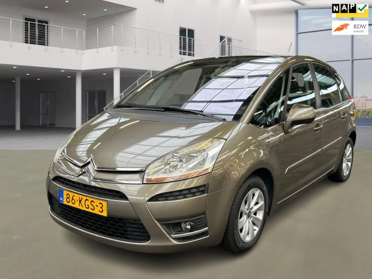 Citroën C4 Picasso - 1.6 THP Business EB6V 5p. 1.6 THP Business EB6V 5p. - AutoWereld.nl