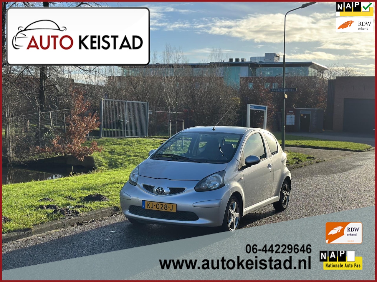 Toyota Aygo - 1.0-12V AIRCO/LEDER/ELEKTR. RAMEN! APK 02-02026! - AutoWereld.nl