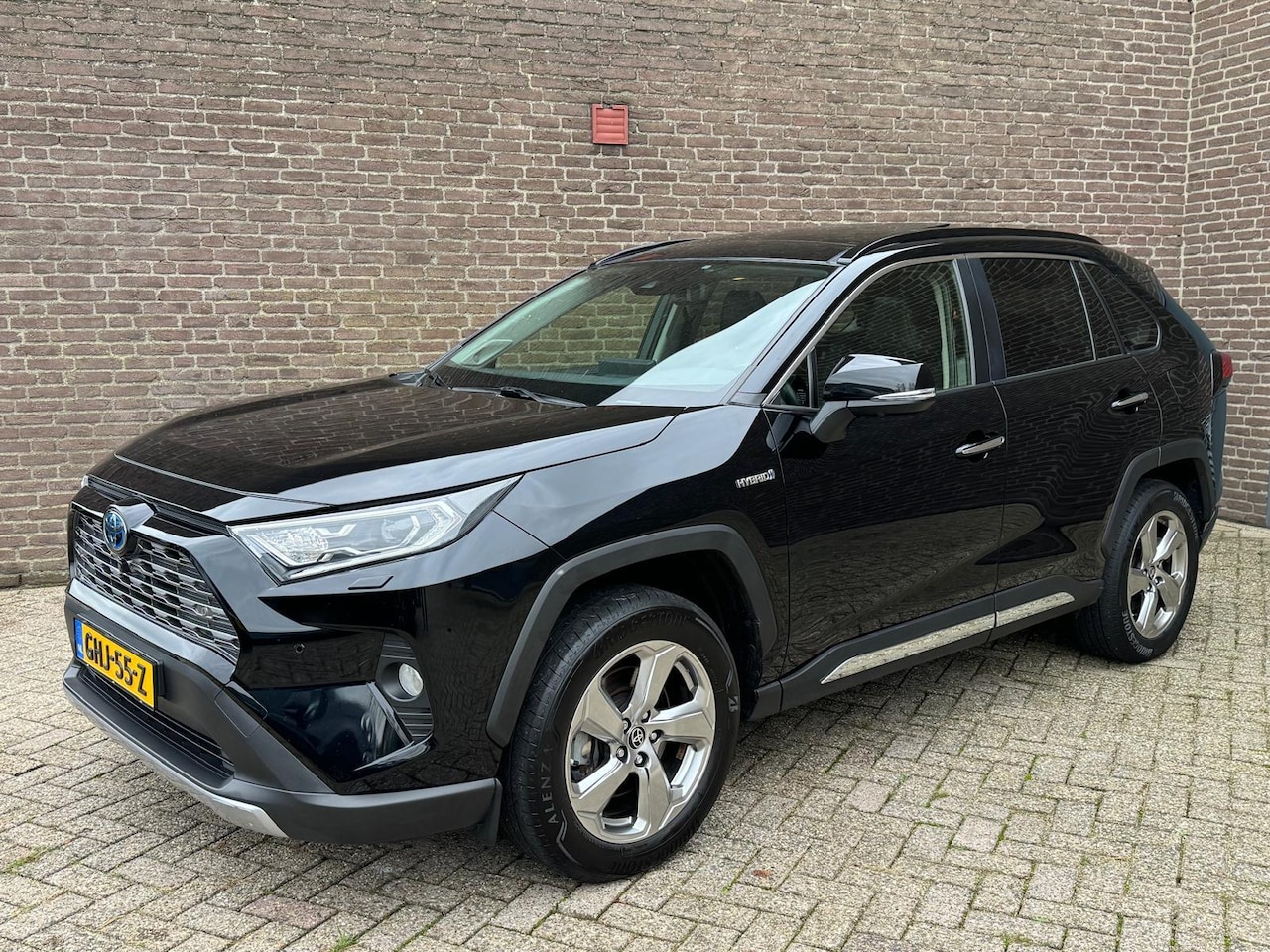 Toyota RAV4 - 2.5 Hybrid AWD Executive Leder Pano Trekhaak JBL - AutoWereld.nl