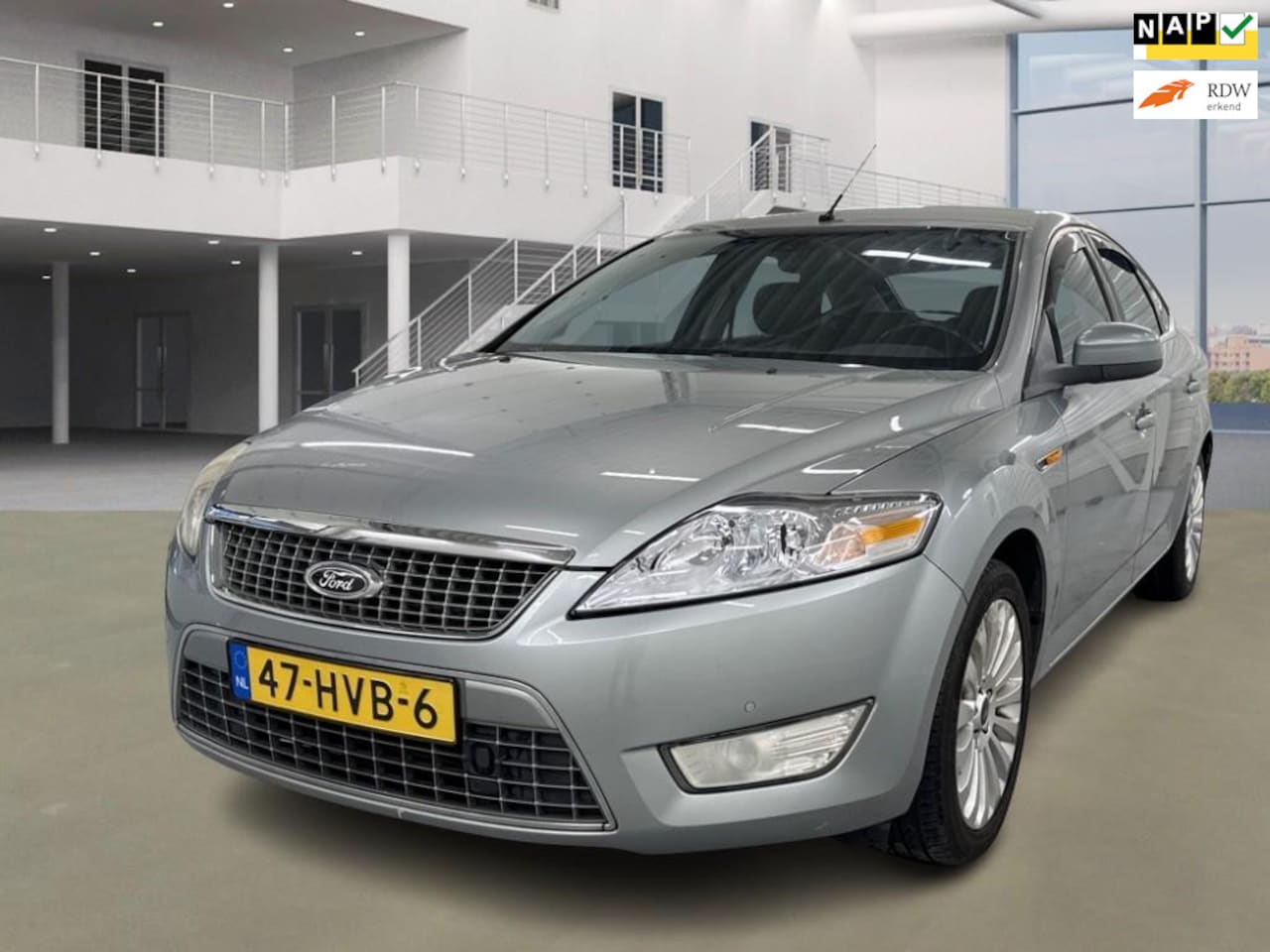 Ford Mondeo - 2.0-16V Titanium FlexiFuel 2.0-16V Titanium FlexiFuel - AutoWereld.nl