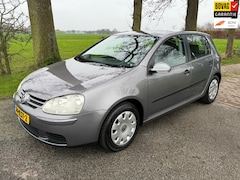 Volkswagen Golf - 1.6 FSI Turijn / Navi / Airco / NAP / Apk / 5d /