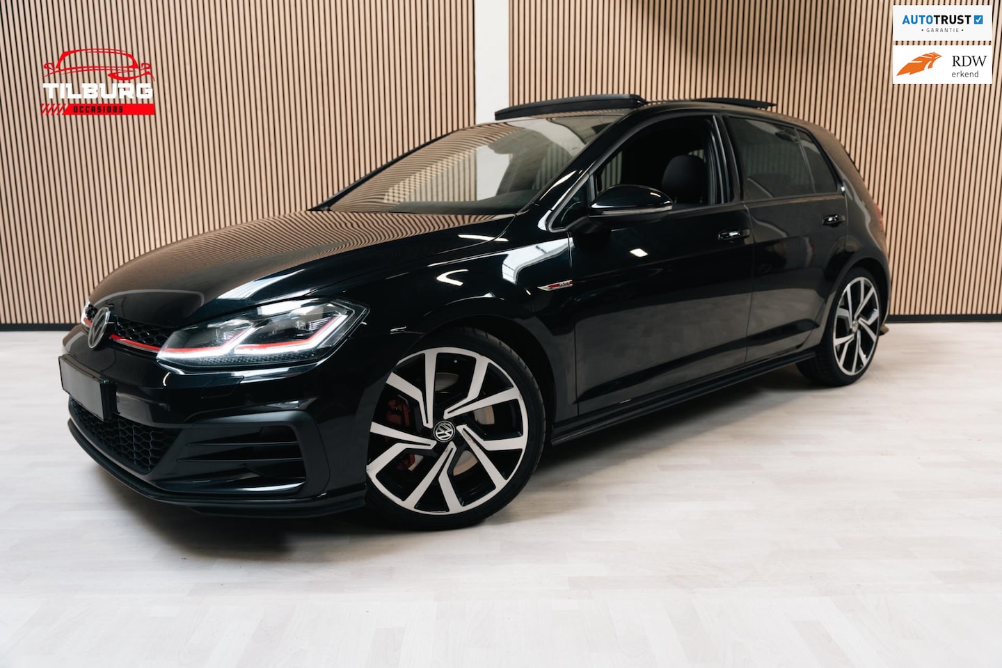 Volkswagen Golf - 2.0 TSI GTI Performance 245PK |Pano| Virtual| - AutoWereld.nl