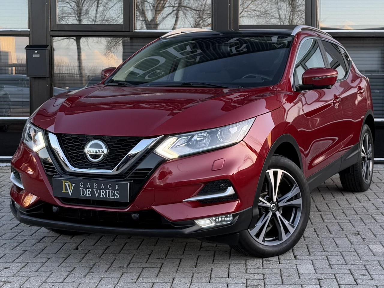 Nissan Qashqai - 1.2 Tekna Panoramadak 360 Camera Garantie - AutoWereld.nl