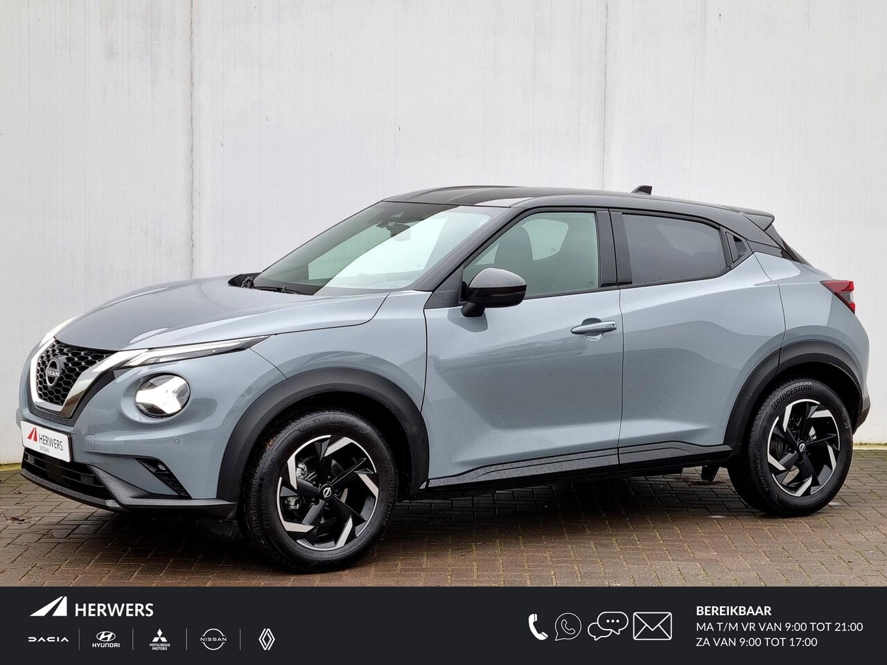 Nissan Juke - 1.0 DIG-T N-Connecta Automaat / Navigatie / Camera / Cruise Control / Android Auto/Apple C - AutoWereld.nl