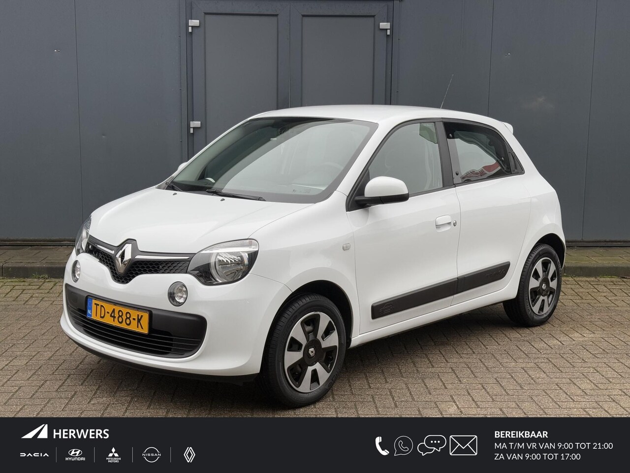 Renault Twingo - 1.0 SCe Collection / Bluetooth / DAB / Multifunctioneel stuurwiel / Elektrische ramen voor - AutoWereld.nl