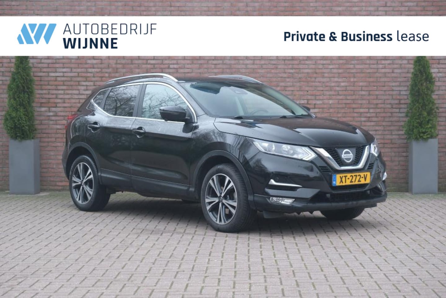 Nissan Qashqai - 1.6 DIG-T 163pk N-Connecta | Navi | Climate | Panoramadak | 360° Camera | Trekhaak - AutoWereld.nl