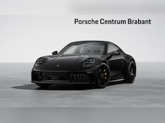 Porsche 911 - Carrera 4 GTS