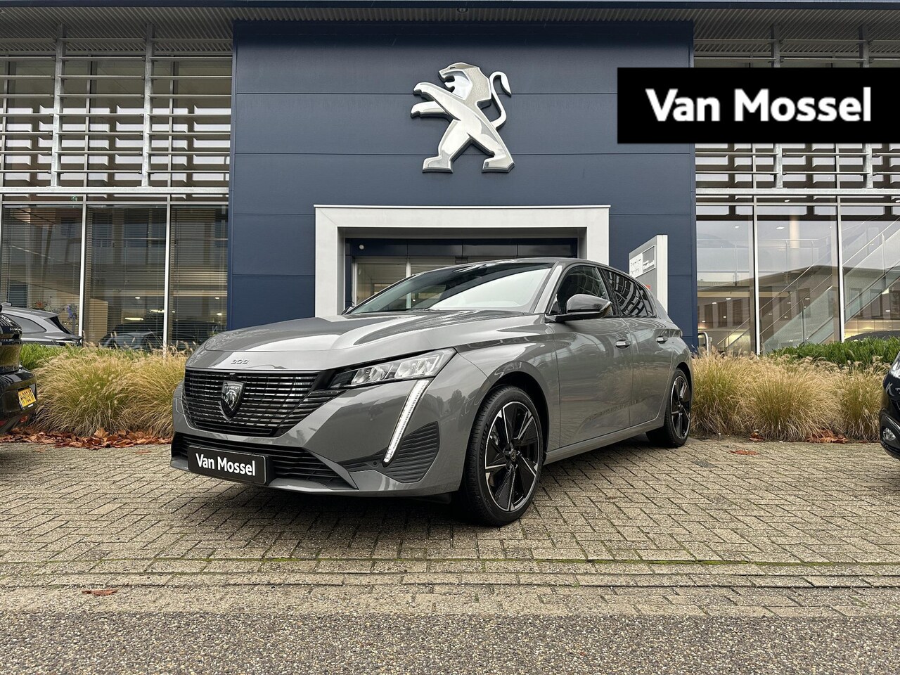 Peugeot E-308 - Allure EV 54 kWh l Voorraad l 360 Vision & Drive Assist Pack l Trekhaak Afneembaar - AutoWereld.nl