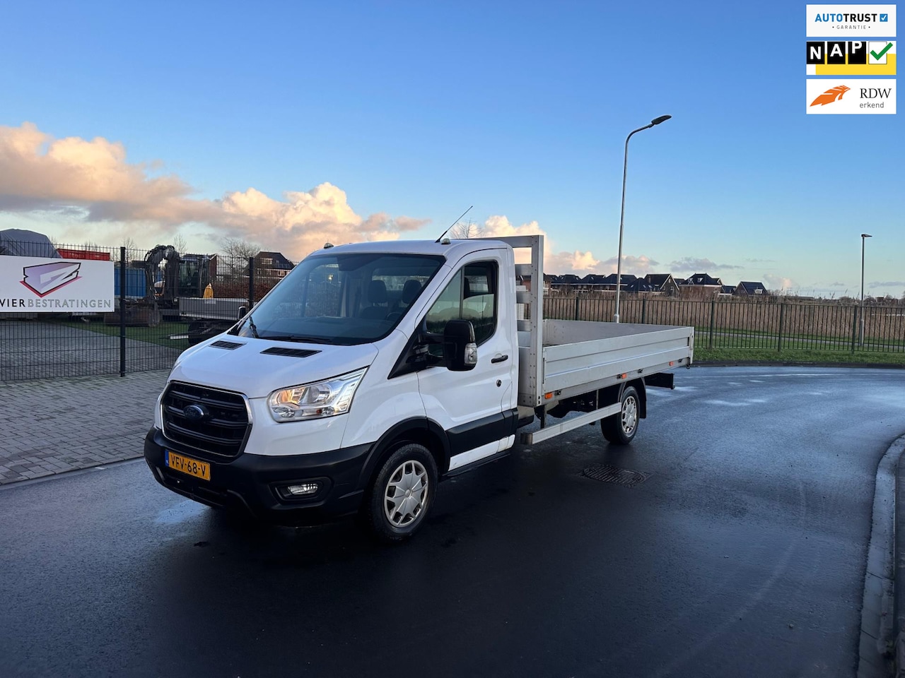 Ford Transit - 350 2.0 TDCI L3H1 Trend RWD Pick-Up.PIck-up Airco.Airco - AutoWereld.nl