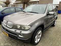 BMW X5 - 4.4i 213.DKM AUT ECC PANO LEDER CRUISE CAMERA TREKHAAK