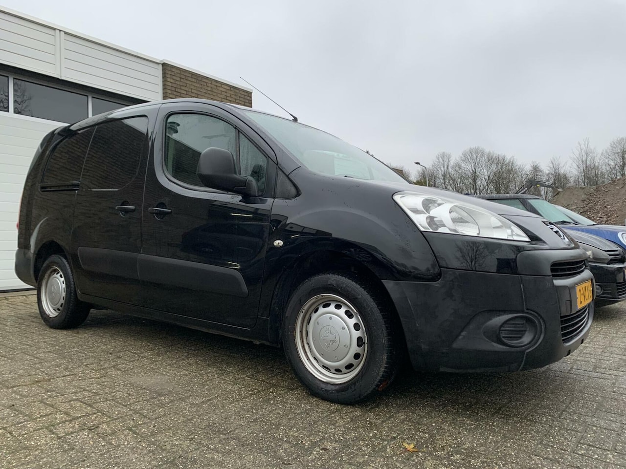 Peugeot Partner - bestel 122 1.6 HDI L2 XT Profit + NWE APK Airco Trekhaak Elektrische pakket - AutoWereld.nl