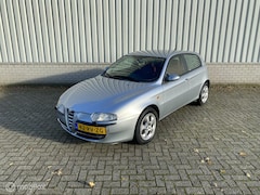 Alfa Romeo 147 - 1.6 T.Spark Distinctive