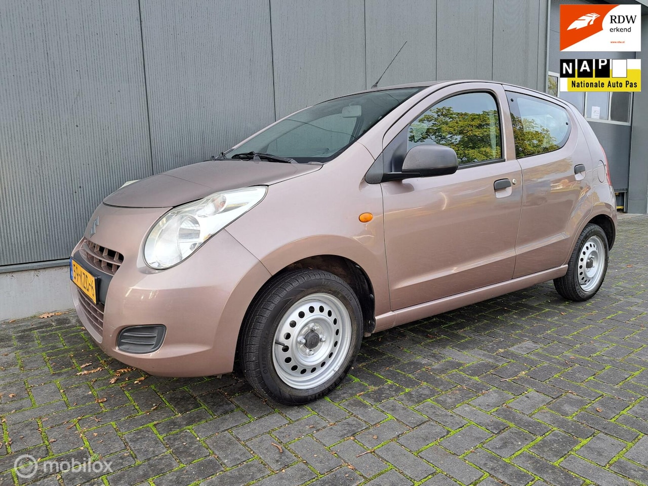 Suzuki Alto - 1.0 Base 1.0 Base - AutoWereld.nl