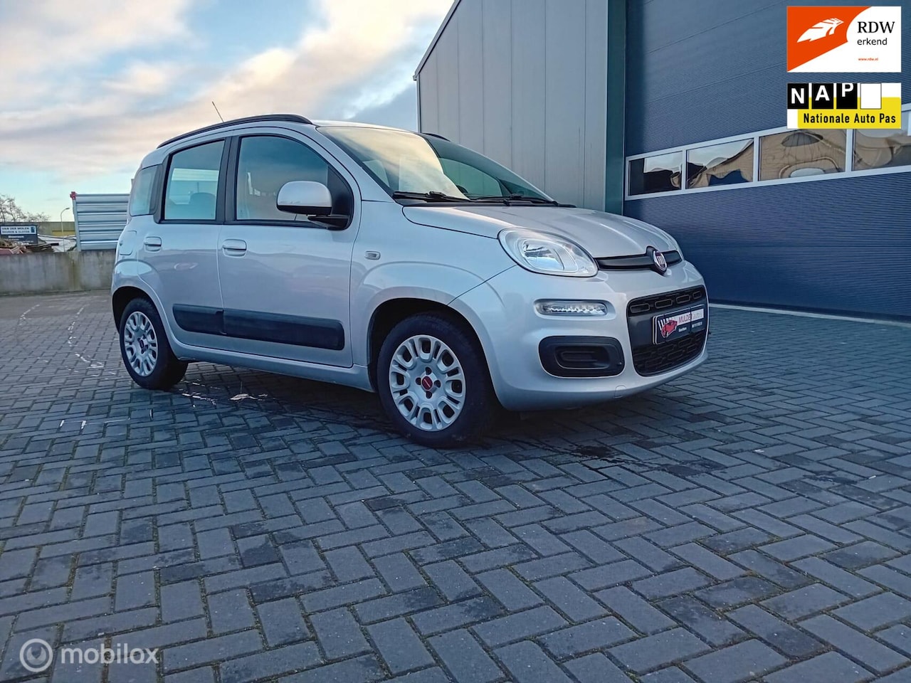 Fiat Panda - 0.9 TwinAir Easy met trekhaak - AutoWereld.nl