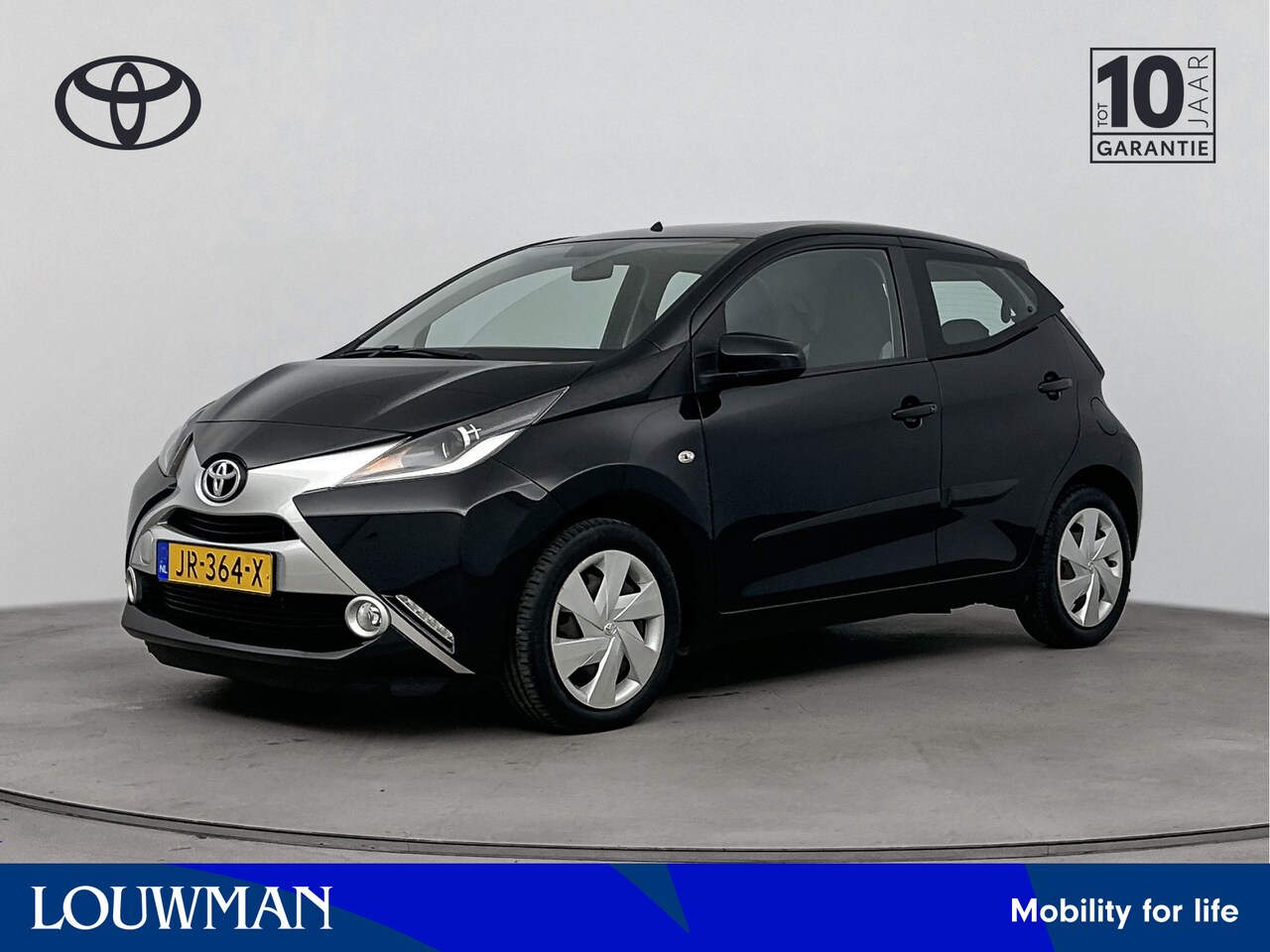 Toyota Aygo - 1.0 VVT-i x-play | Airco | Automaat | Parkeercamera | - AutoWereld.nl