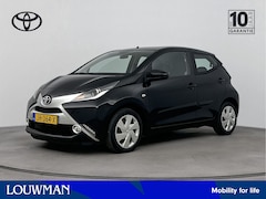 Toyota Aygo - 1.0 VVT-i x-play | Airco | Automaat | Parkeercamera |