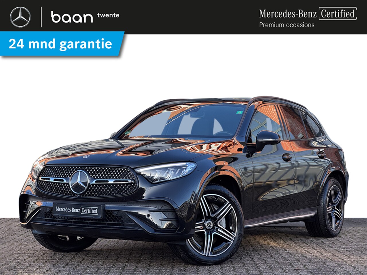 Mercedes-Benz GLC-klasse - 300e 4-Matic AMG Line | Panoramadak | Trekhaak | Apple Carplay | Distronic - AutoWereld.nl