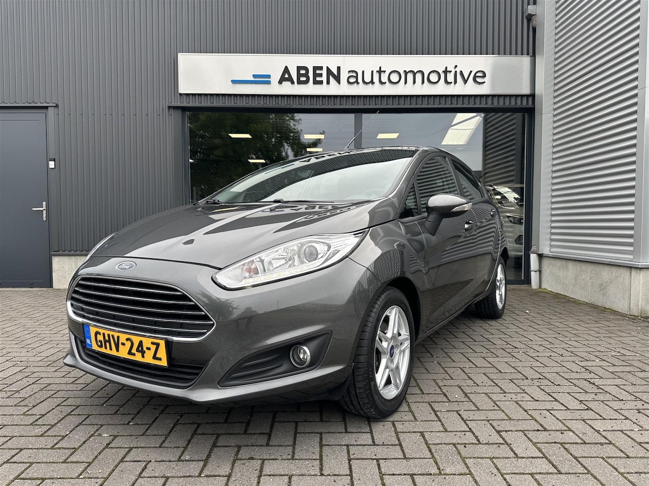 Ford Fiesta - 1.0 EcoBoost Titanium 1.0 EcoBoost 100PK Titanium 5-deurs (AIRCO|LMV|BLUETOOTH|VOORRUITVERW.) - AutoWereld.nl