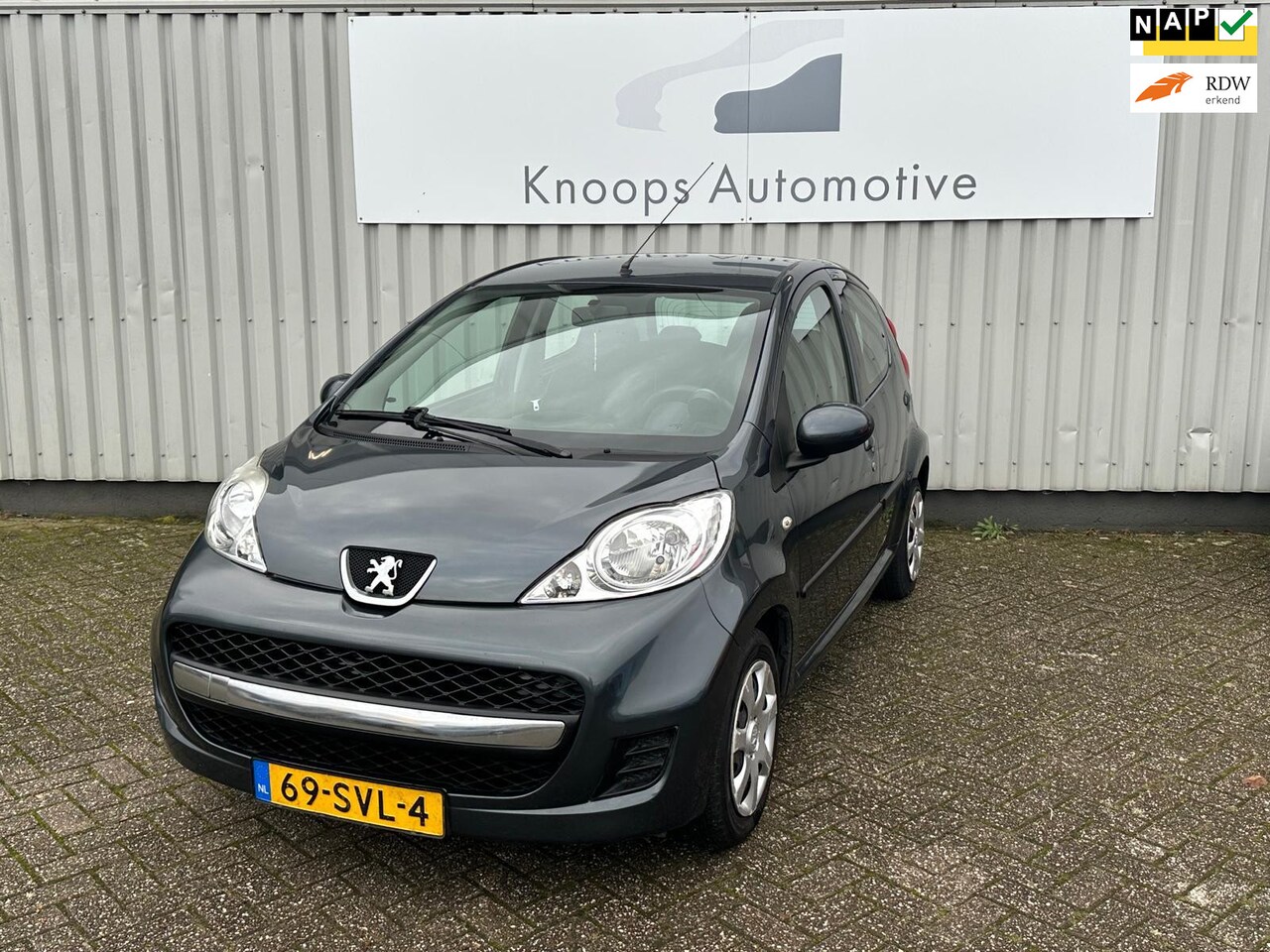 Peugeot 107 - 1.0-12V XS 5-deurs Airco, Apk 05/25 - AutoWereld.nl