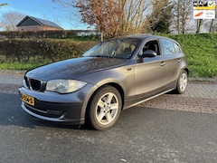 BMW 1-serie - 120d Executive , Navi, Schuifdak, pdc