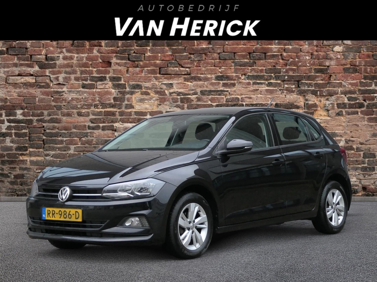 Volkswagen Polo - 1.0 TSI Comfortline 5-Deurs | ACC | Bluetooth | Airco - AutoWereld.nl