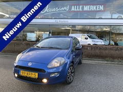 Fiat Punto Evo - 0.9 TwinAir Easy Airco - Radio/CD - Lederen stuurwiel - Mistlampen - Licht metalen velgen