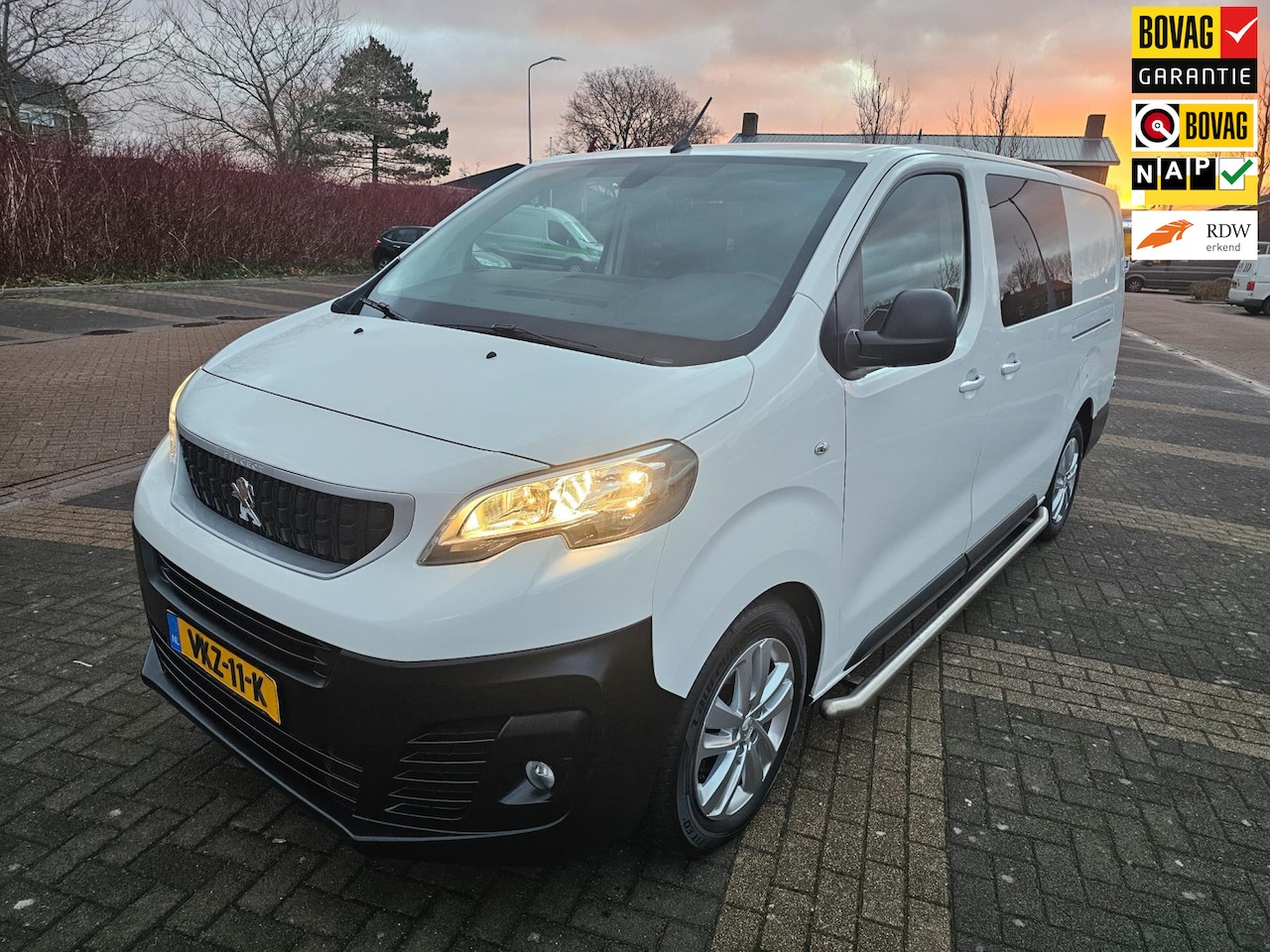 Peugeot Expert - 2.0 BlueHDI 120 Long Premium DC | 2 Schuifdeuren| Android/Apple Carplay| Dubbele cabine| - AutoWereld.nl