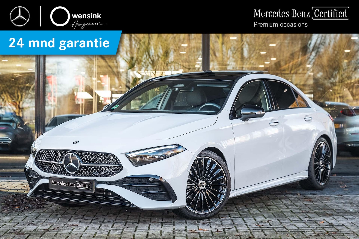 Mercedes-Benz A-klasse - 180 AMG Line | Stoelverwarming | Panoramaschuifdak | Sfeerverlichting | Keyless go | Achte - AutoWereld.nl