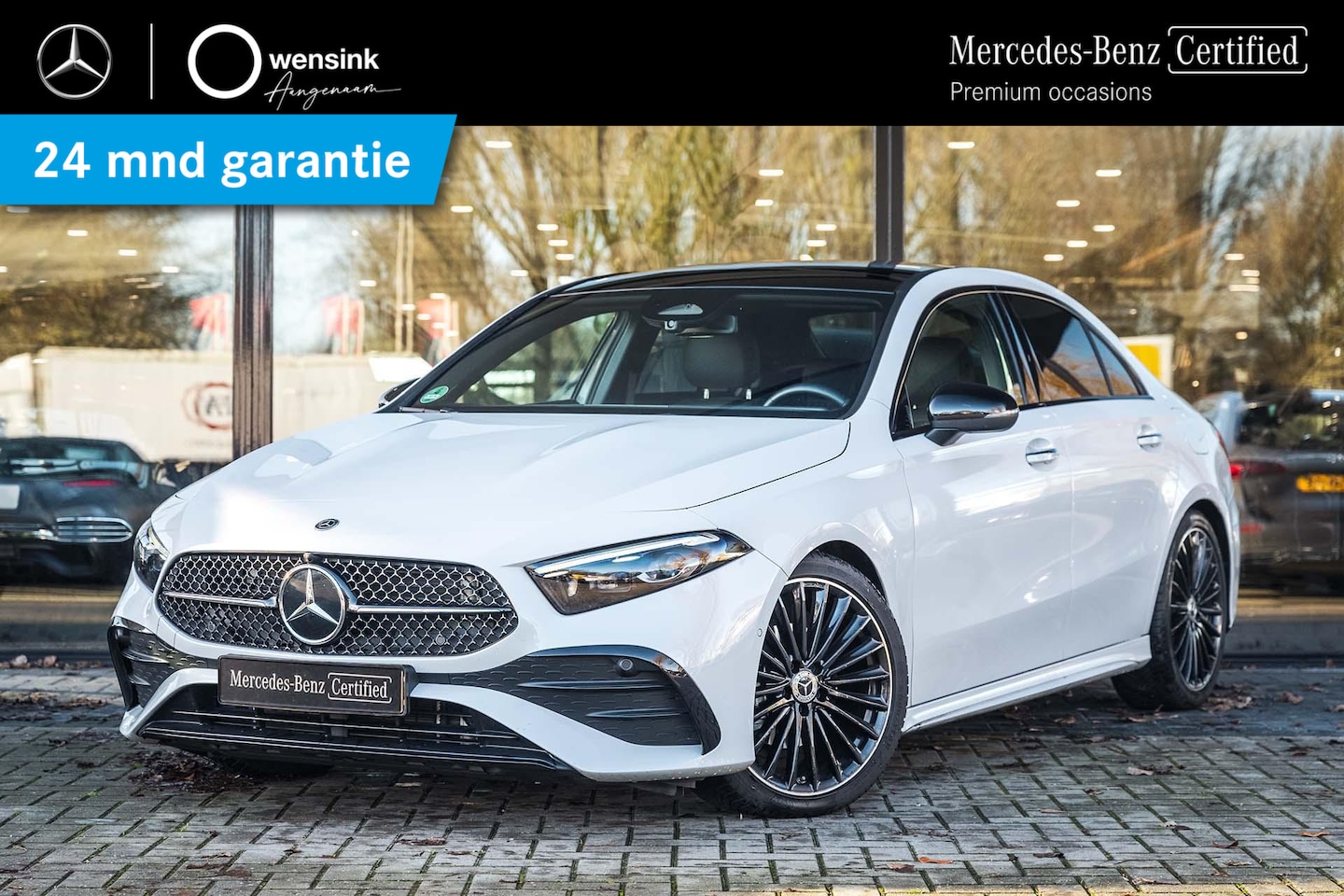 Mercedes-Benz A-klasse - 180 AMG Line | Panoramaschuifdak | Sfeerverlichting | Keyless go | Stoelverwarming | Achte - AutoWereld.nl