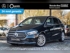 Mercedes-Benz B-klasse - 180 AMG Line | Achteruitrijcamera | Verwarmd stuurwiel | Stoelverwarming | Keyless go | Sf