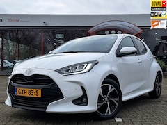 Toyota Yaris - 1.5 Hybrid 115 Style Automaat | CarPlay | Cruise | Stoelverwarmi