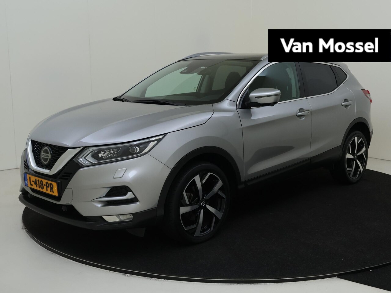 Nissan Qashqai - 1.3 DIG-T Premium Edition | Automaat | Leder | 360 Camera | Panorama-dak | Stoelverwarming - AutoWereld.nl