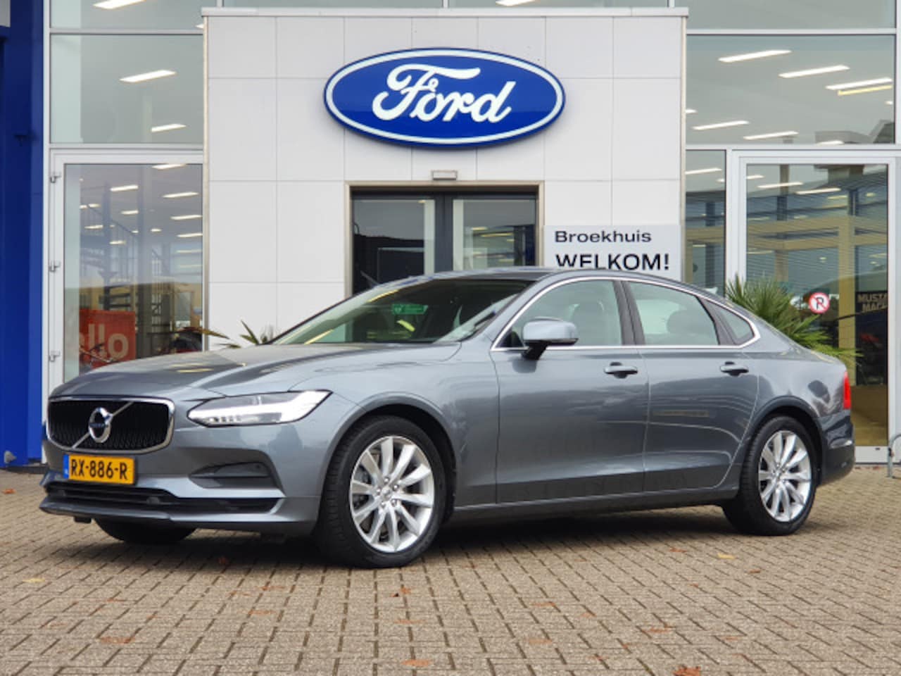 Volvo S90 - 2.0 T4 Momentum 2.0 T4 Momentum+ - AutoWereld.nl