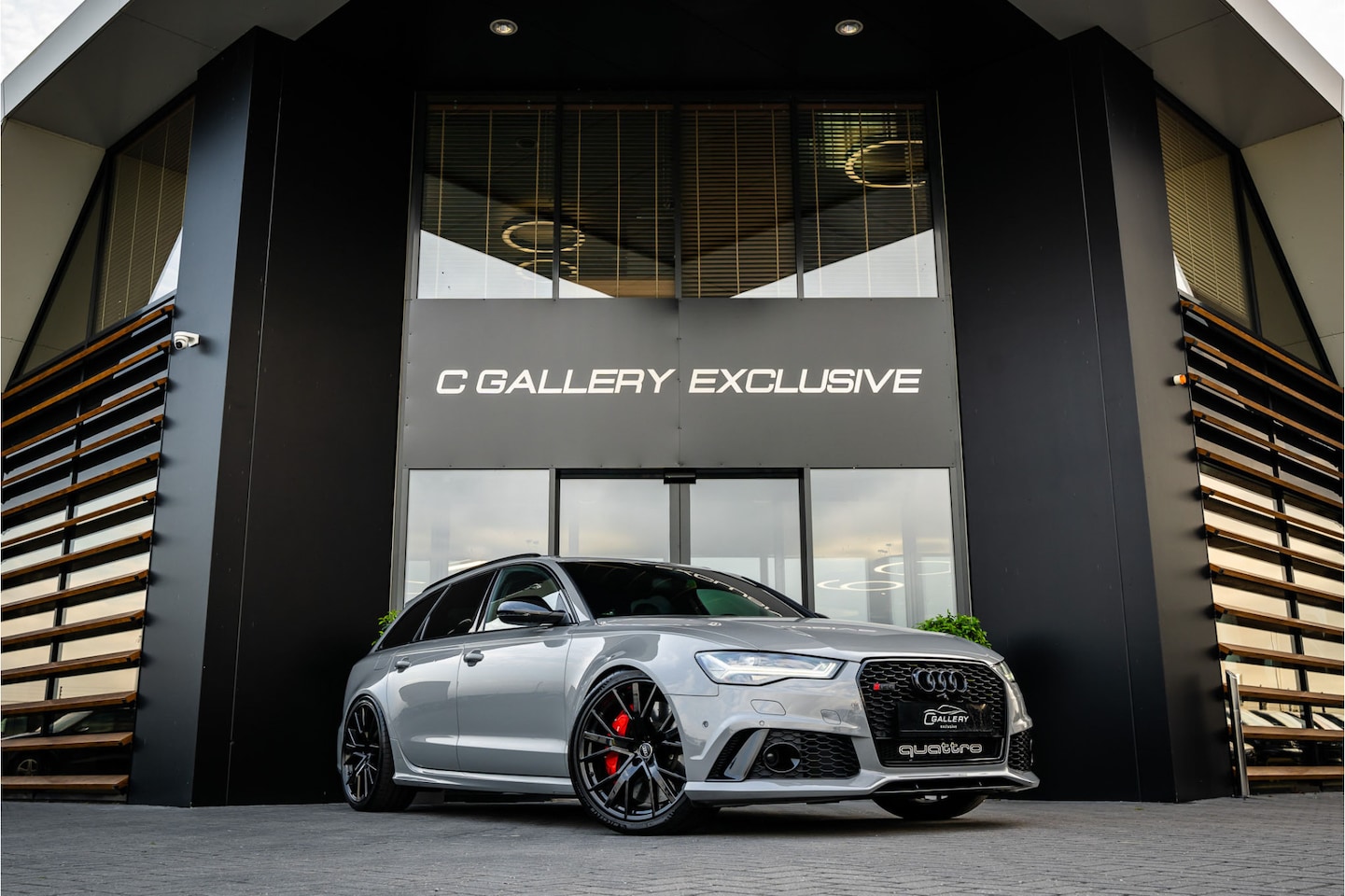 Audi RS6 - C7.5 Avant 4.0 TFSI quattro performance - Panorama | Ceramic | B&O | Akrapovic - AutoWereld.nl