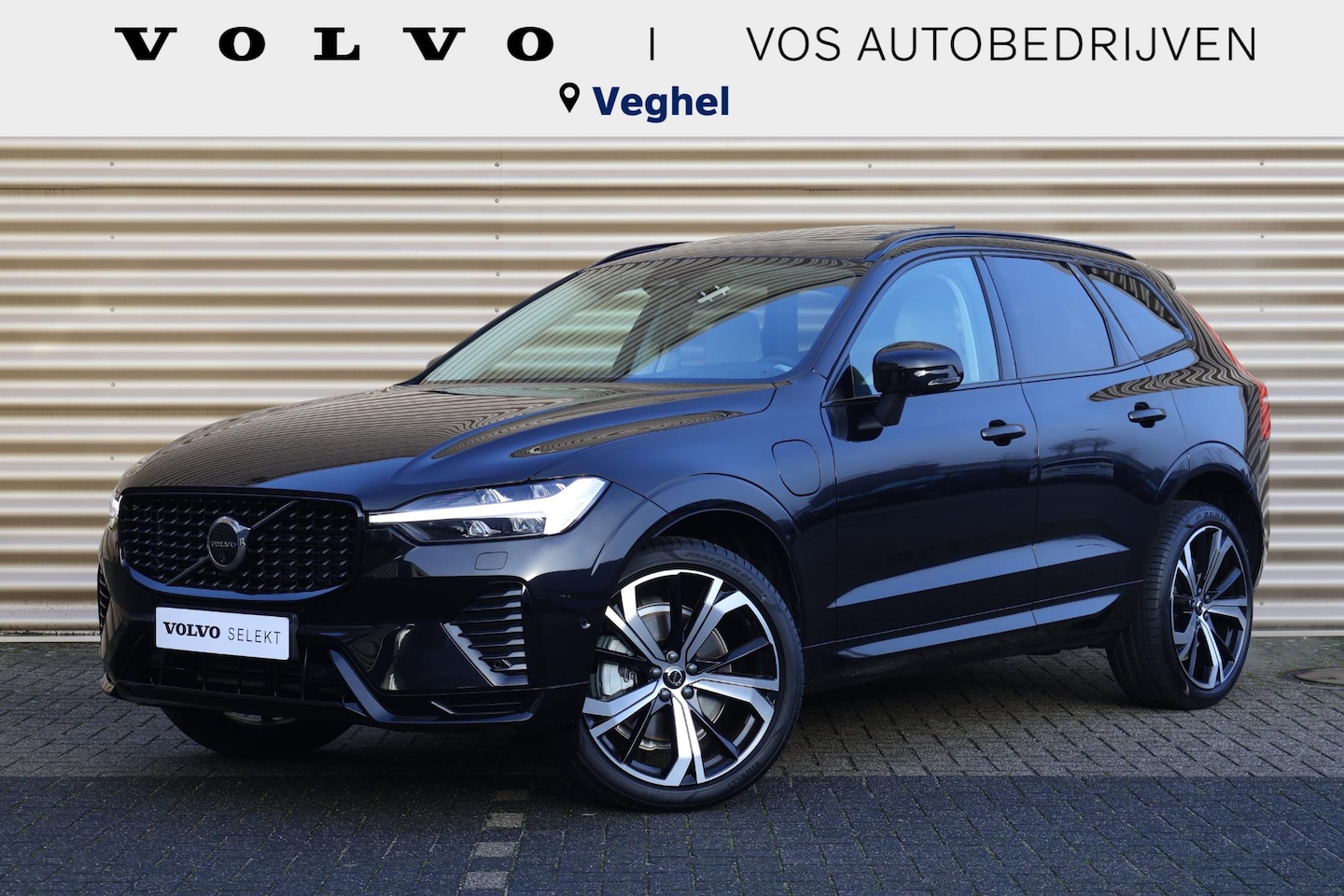 Volvo XC60 - T6 Plug-in hybrid AWD Plus Dark | LONG RANGE | Luchtvering | Harman Kardon | 360 camera - AutoWereld.nl