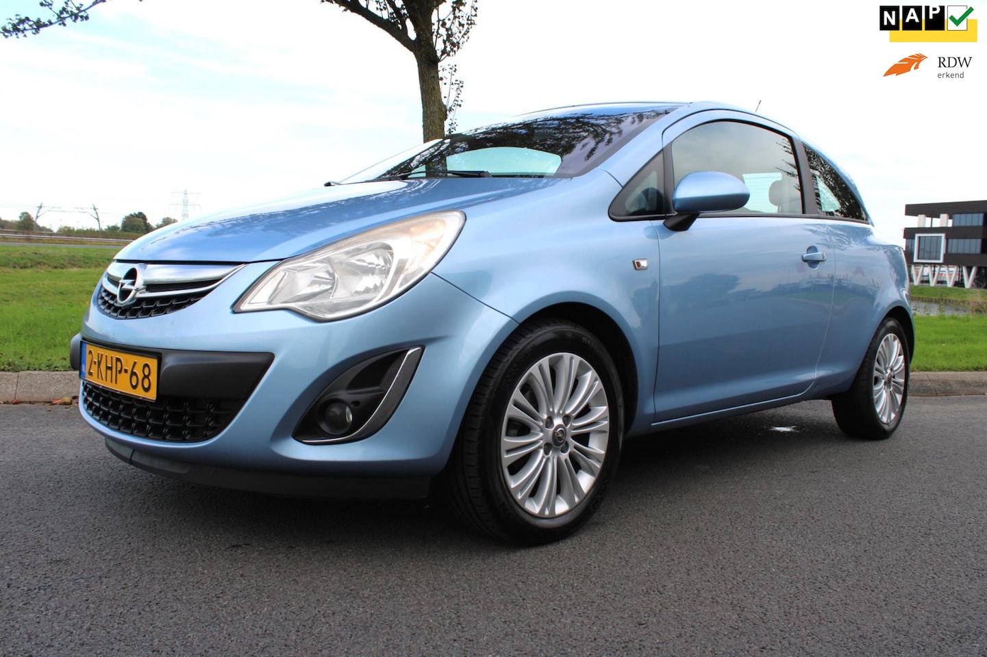 Opel Corsa - 1.4-16V Cosmo Climate Control - AutoWereld.nl