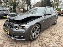 BMW 3-serie Touring - 320d EDE Corp L HiEx